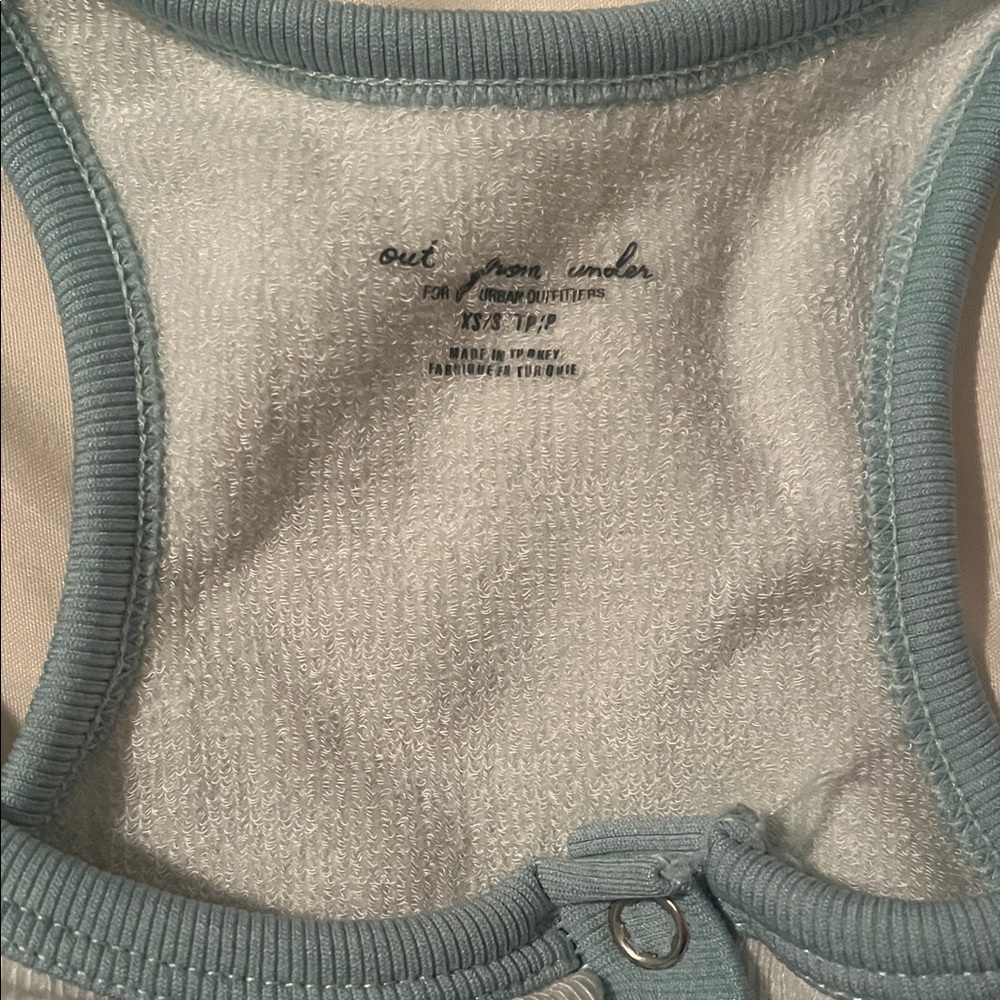 Set of Two Ribbed Button-Front bralettes - Picture 2 of 7